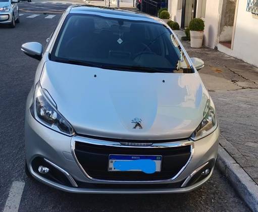 PEUGEOT 208 1.6 ALLURE 16V FLEX 4P AUTOMÁTICO